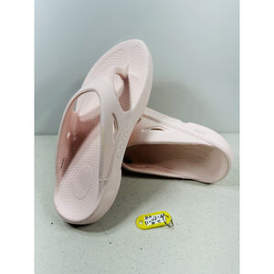 Oofos Oolala Luxe Flip Flop Sandals White Mens 9 Women’s Size 11 EU 42